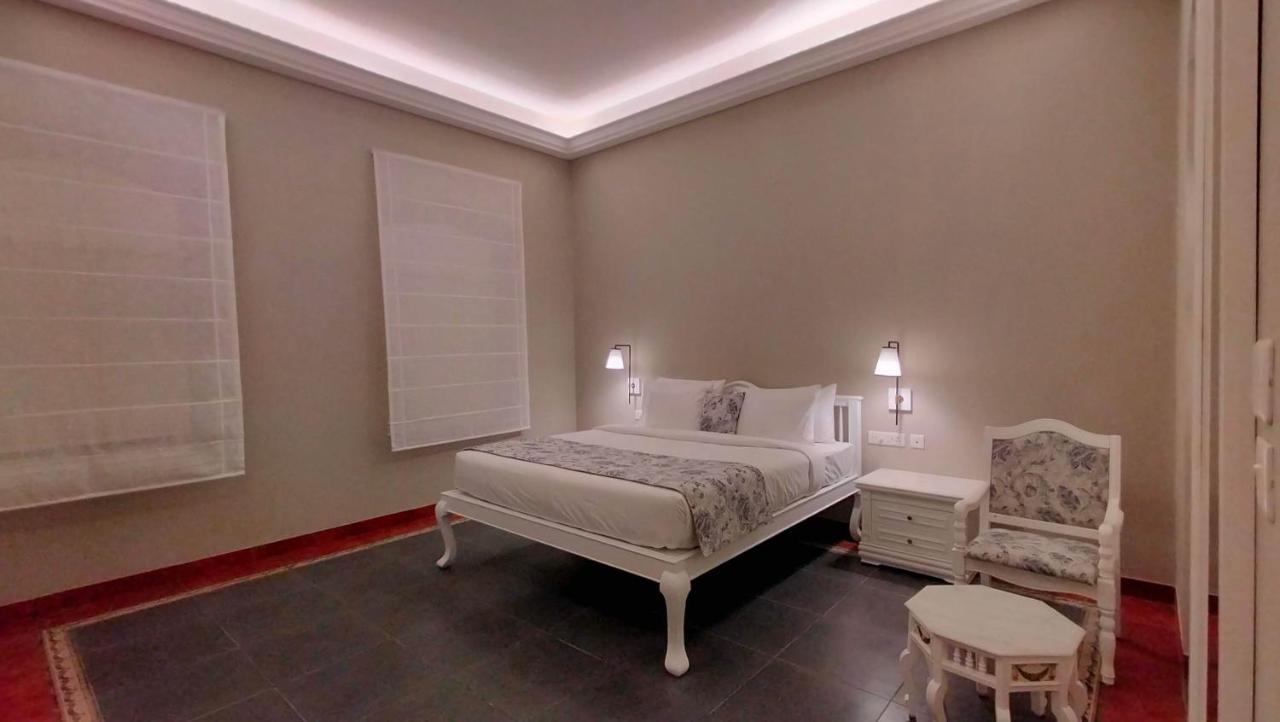 Villa Cavi ポンディシェリ エクステリア 写真